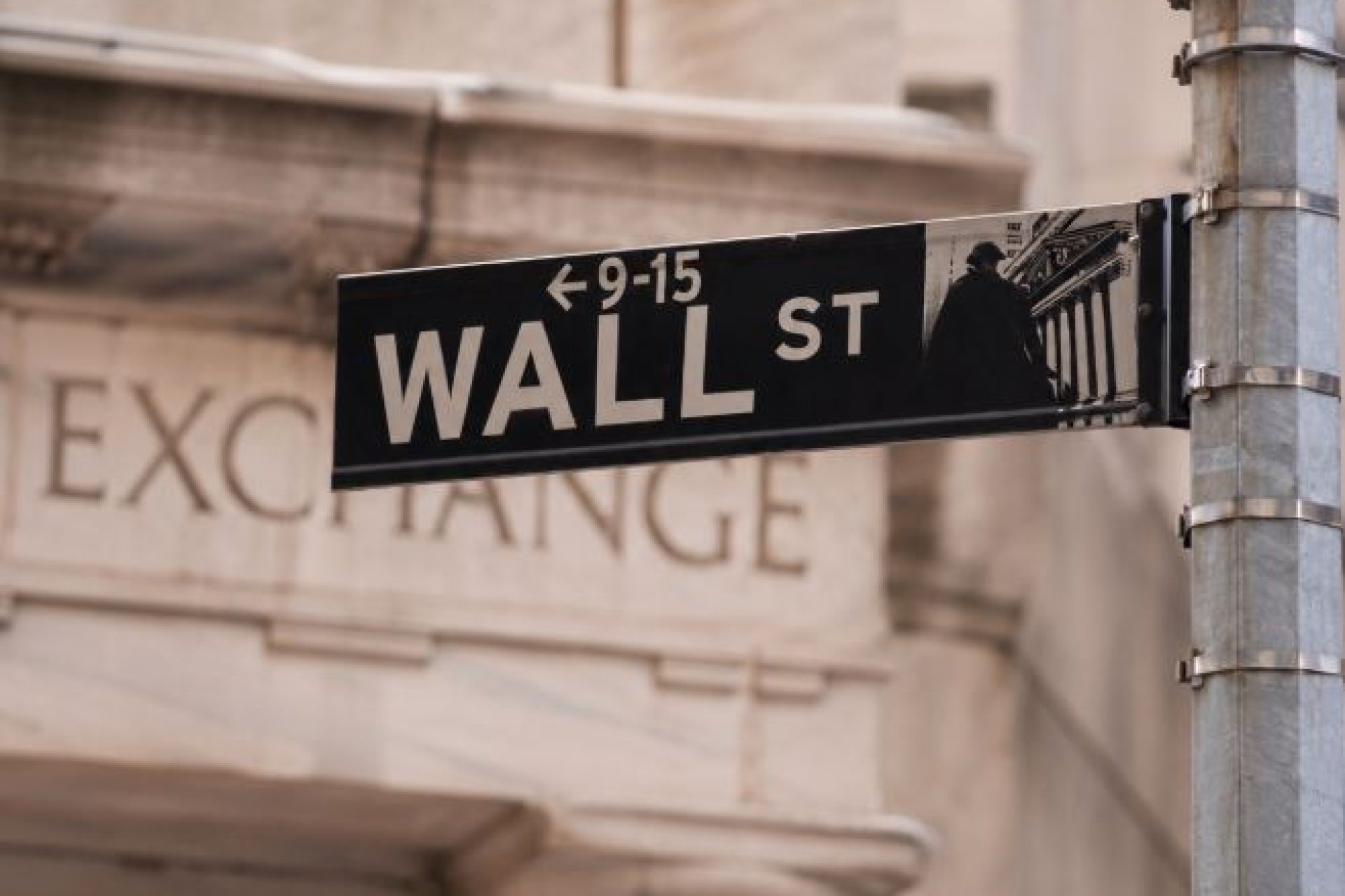 The Short List: Want the Fastest Read on the Economy? Watch These Interim Reports